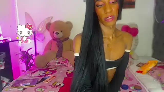 Snapshot of lucianadolll chatting on 01-18-26, 08:51 lucianadolll online show from 01-18-26, 08:51