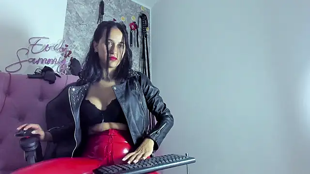 Snapshot of Evil_sammy chatting on 09-27-25, 06:57 Evil sammy online show from 09-27-25, 06:57