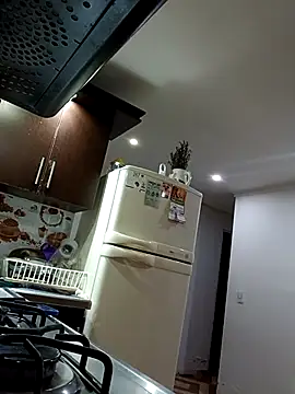 Stylevoluptuousvycky online show from 04-18-26, 11:49