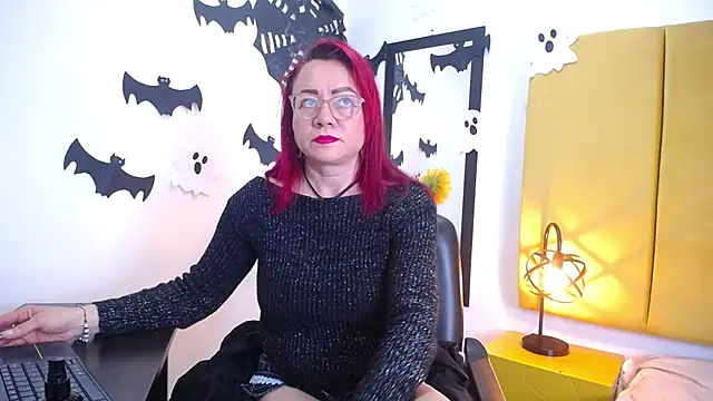 Lupiita223 online show from 10-21-25, 12:39