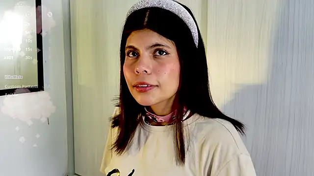 cutehanna1 online show from 10-17-25, 07:27