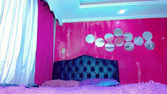 TiffanyMackensyy online show from 01-18-26, 02:15