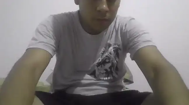 estudiante69 online show from 02-06-25, 01:27