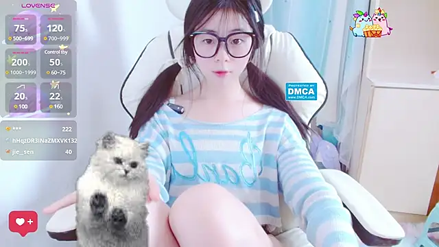 xiyao1314 online show from 01-08-25, 11:54