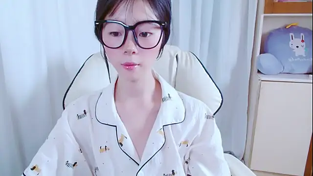 xiyao1314 online show from 10-03-25, 02:08