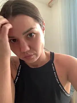 Snapshot of MiraMiss chatting on 03-01-26, 11:12 MiraMiss online show from 03-01-26, 11:12