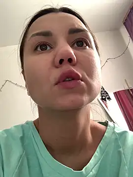 Snapshot of MiraMiss chatting on 03-03-26, 08:53 MiraMiss online show from 03-03-26, 08:53