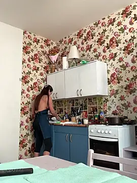 Snapshot of MiraMiss chatting on 03-13-26, 08:10 MiraMiss online show from 03-13-26, 08:10