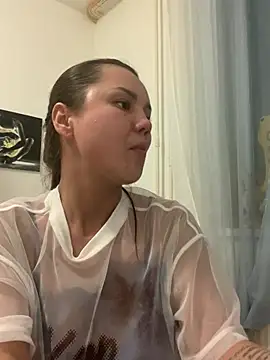 Snapshot of MiraMiss chatting on 03-14-26, 03:17 MiraMiss online show from 03-14-26, 03:17