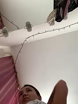 Snapshot of MiraMiss chatting on 03-23-26, 08:07 MiraMiss online show from 03-23-26, 08:07