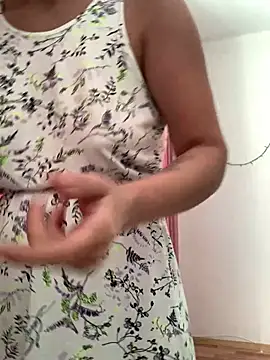 Snapshot of MiraMiss chatting on 03-24-26, 07:46 MiraMiss online show from 03-24-26, 07:46