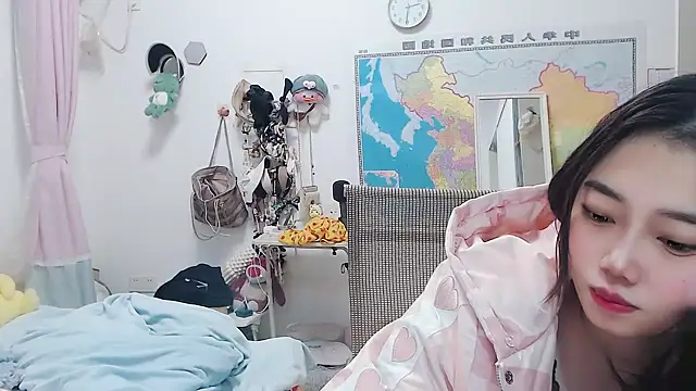 Cherie-xinxin01 online show from 12-11-24, 01:28
