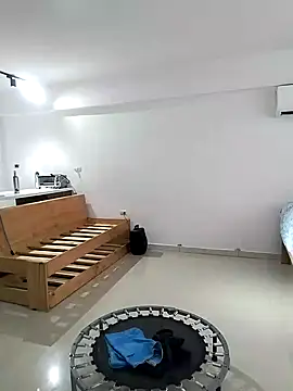 Alison fitness online show from 02-11-25, 01:20