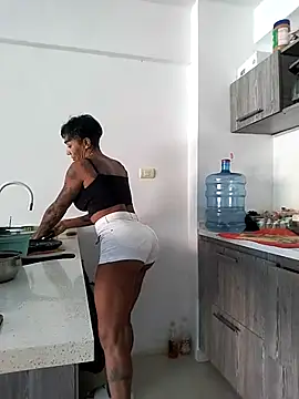 Alison fitness online show from 03-12-25, 07:38