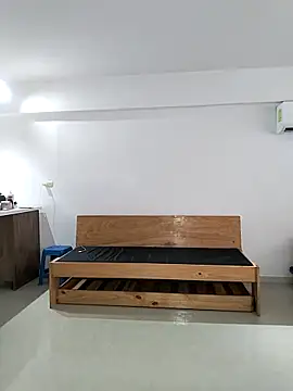 Alison fitness online show from 03-22-25, 01:08