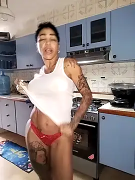 Alison fitness online show from 11-29-25, 11:13