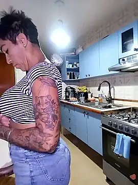 Alison fitness online show from 01-11-26, 12:04