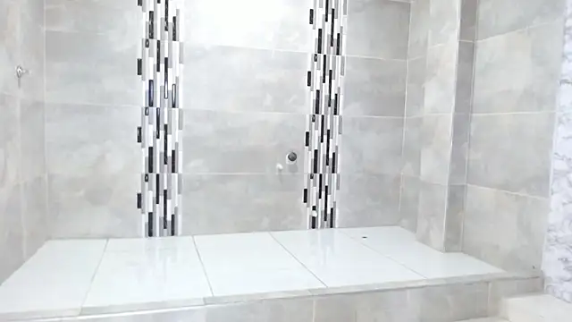 Candy Bony online show from 12-17-25, 03:12