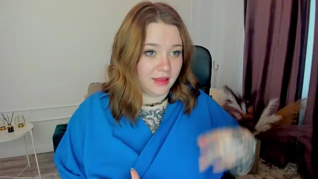 MoonLghte online show from 02-02-25, 10:46