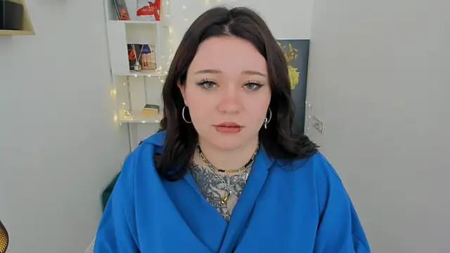 MoonLghte online show from 03-01-25, 02:04