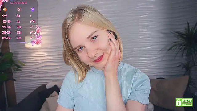 OdelinaFicken online show from 12-04-25, 04:11