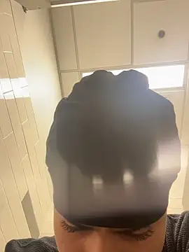 johnycash21 online show from 11-25-25, 05:24