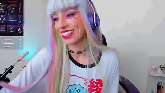 Snapshot of aiko_mori chatting on 09-21-25, 06:09 aiko mori online show from 09-21-25, 06:09