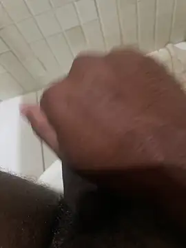 Snapshot of rodrigo21Cm_ chatting on 09-27-25, 02:16 rodrigo21Cm online show from 09-27-25, 02:16