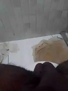 Snapshot of rodrigo21Cm_ chatting on 11-18-25, 02:17 rodrigo21Cm online show from 11-18-25, 02:17