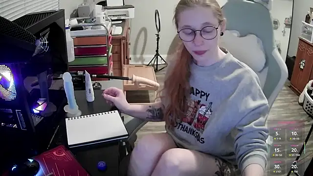 LilyFoxxx online show from 02-07-26, 06:17