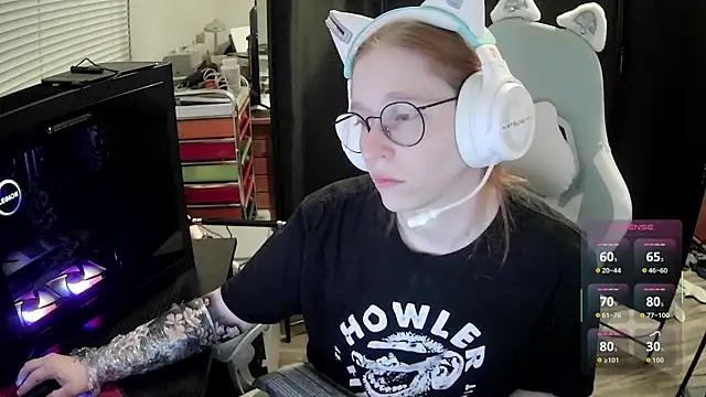Snapshot of LilyFoxxx chatting on 07-01-26, 05:09 LilyFoxxx online show from 07-01-26, 05:09