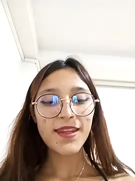 Snapshot of AddisonMars chatting on 12-30-24, 07:21 AddisonMars online show from 12-30-24, 07:21