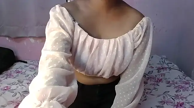 Snapshot of Aaliyalove1 chatting on 12-28-24, 08:26 Aaliyalove1 online show from 12-28-24, 08:26