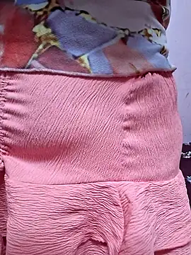 Snapshot of Aaliyalove1 chatting on 02-25-25, 08:09 Aaliyalove1 online show from 02-25-25, 08:09