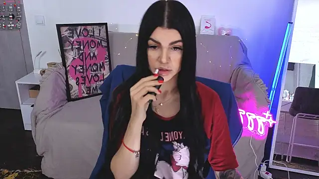 Tiffany lab online show from 11-06-25, 08:37