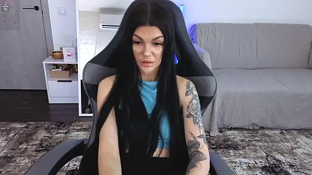 Tiffany lab online show from 03-10-26, 12:21