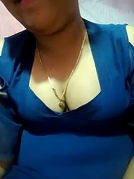 Snapshot of Super-Couple chatting on 03-10-26, 07:08 Super-Couple online show from 03-10-26, 07:08