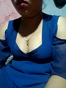 Snapshot of Super-Couple chatting on 03-20-26, 05:45 Super-Couple online show from 03-20-26, 05:45