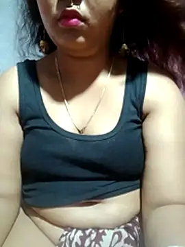 Snapshot of Super-Couple chatting on 03-26-26, 04:34 Super-Couple online show from 03-26-26, 04:34