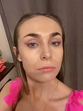 Snapshot of Burning_girlss chatting on 12-26-24, 01:40 Burning girlss online show from 12-26-24, 01:40