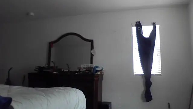 Snapshot of 2Fly4Guy chatting on 03-01-25, 05:05 2Fly4Guy online show from 03-01-25, 05:05