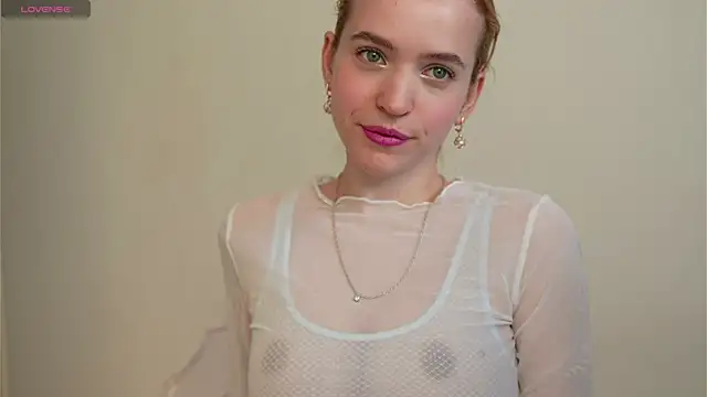 Snapshot of lolly_pie chatting on 02-08-25, 03:53 lolly pie online show from 02-08-25, 03:53