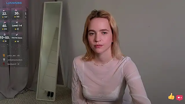 Snapshot of lolly_pie chatting on 02-12-25, 06:30 lolly pie online show from 02-12-25, 06:30