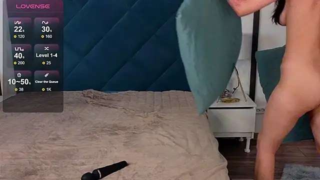 Amalia 3 online show from 12-18-24, 06:10