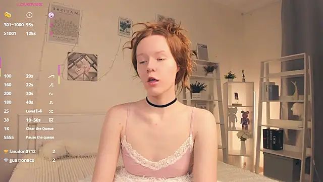 ZaraBluitt online show from 12-18-25, 07:47