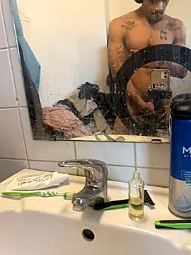 Snapshot of inkslaver13 chatting on 12-02-24, 02:30 inkslaver13 online show from 12-02-24, 02:30