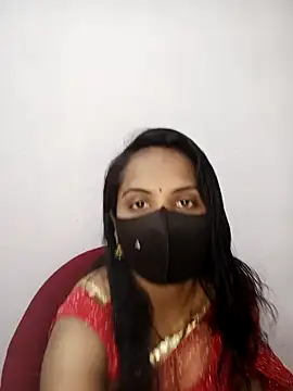 Snapshot of Choclet_bhabhi chatting on 01-01-25, 09:39 Choclet bhabhi online show from 01-01-25, 09:39