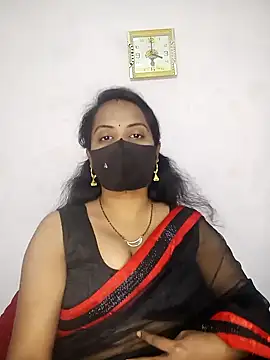 Snapshot of Choclet_bhabhi chatting on 01-04-25, 10:38 Choclet bhabhi online show from 01-04-25, 10:38