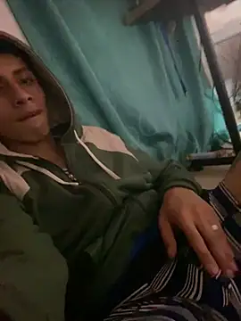 Snapshot of BIG_cockpether chatting on 02-11-25, 04:22 BIG cockpether online show from 02-11-25, 04:22