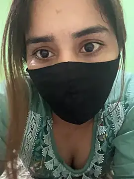 Black Glow online show from 03-11-25, 05:46